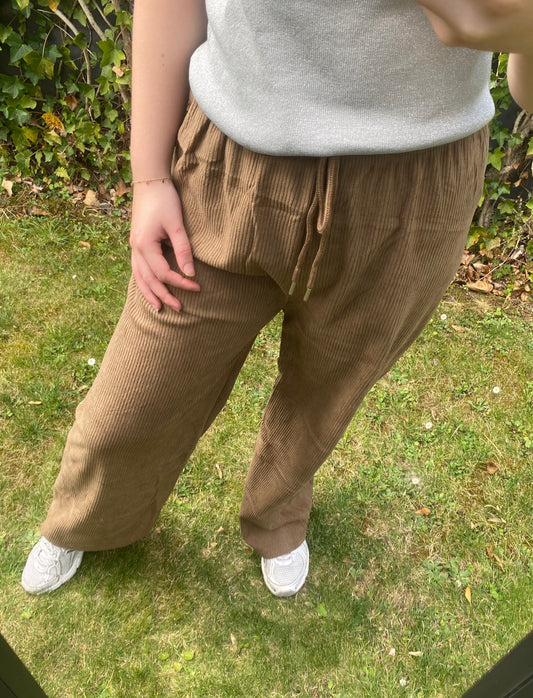 Stunt broek bruin