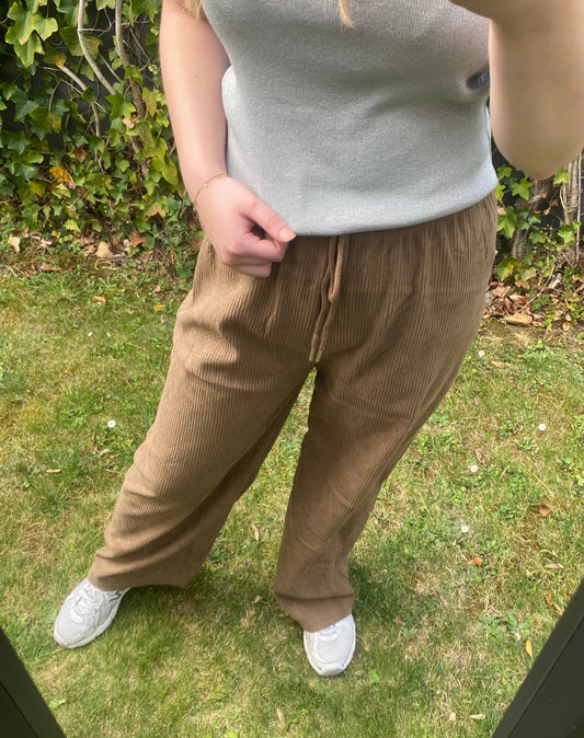 Stunt broek bruin
